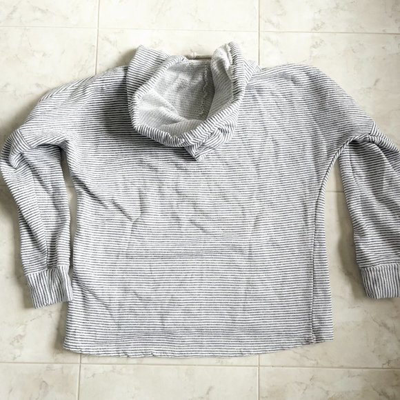 O'Neill Slate & White Striped Hooded Sweatshirt Women Small (S) - Picture 4 of 4